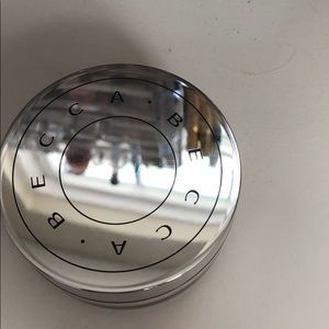 Becca Hydra Mist Powder